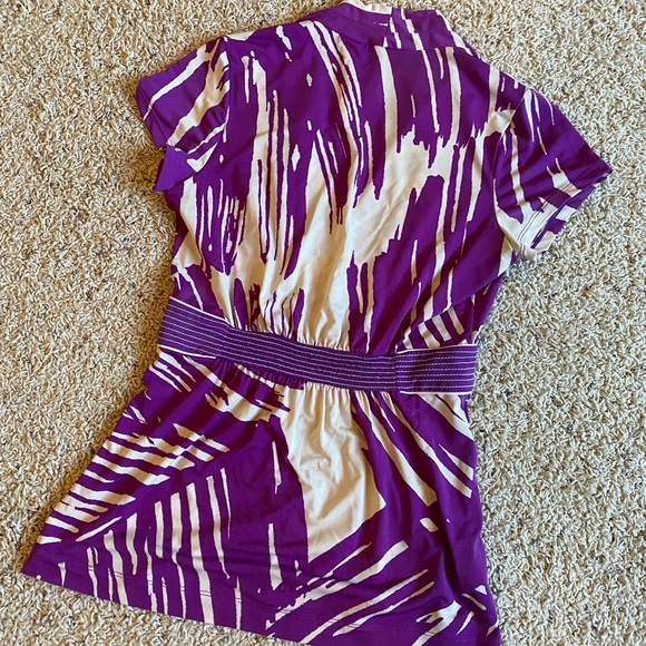 EUC BCBG Faux Wrap top - Picture 3 of 4